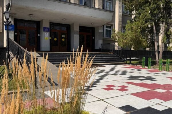 На Буковині судитимуть посадовця-освітянина за розтрату бюджетних коштів, – БЕБ