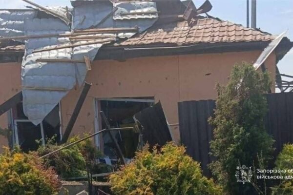Росіяни упродовж доби обстріляли майже півсотні населених пунктів на Запоріжжі