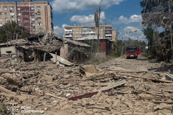 Росіяни не припиняють обстрілювати Донеччину. Що відомо на ранок 3 серпня