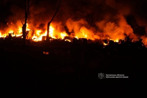 Росіяни вночі вдарили по Запоріжжю. Є жертви та багато поранених