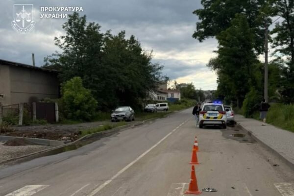 На Прикарпатті судитимуть водія, який на пішохідному переході збив 12-річного хлопчика