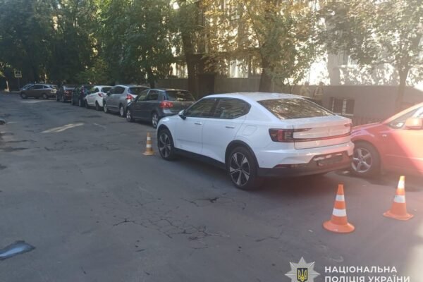 У Львові водійка збила 11-річного хлопчика, який раптово вибіг на дорогу