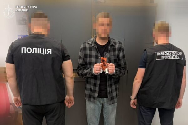За отримання та пересилання дитячої порнографії затримали 42-річного львів’янина
