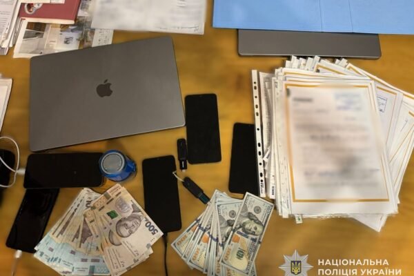 У Львові викрили псевдорієлторів, які ошукали клієнтів на десятки тисяч доларів