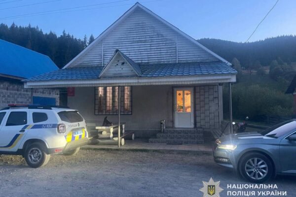 На Закарпатті 33-річний військовослужбовець у СЗЧ біля магазину підірвав гранату