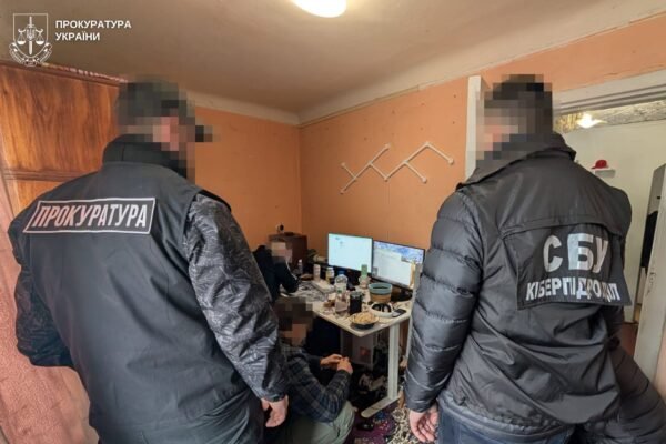 На Львівщині судитимуть трьох «хакерів», які викрали понад 610 тисяч акаунтів Roblox і продали їх росіянам