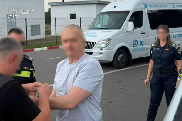 Колишнього мера Рахова екстрадували з Румунії в Україну: Експосадовця підозрюють у розкраданні коштів