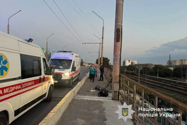 У Тернополі після падіння з електросамоката загинув 13-річний хлопець