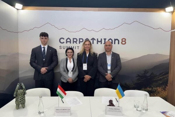 Прикарпаття під час саміту Карпатської вісімки С8 уклало чотири угоди з міжнародними партнерами
