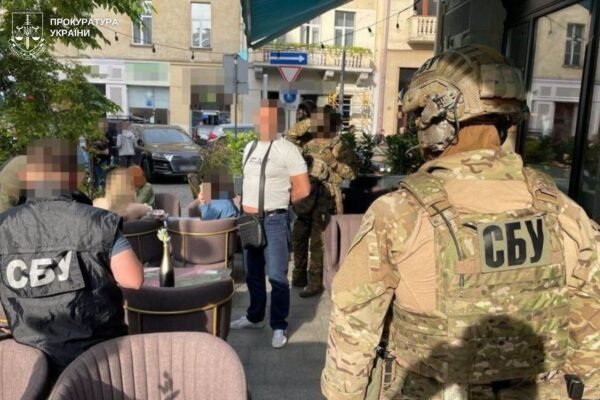 Мешканець Львівщини проведе 9 років за ґратами за вимагання 2 тис. дол. неіснуючого боргу