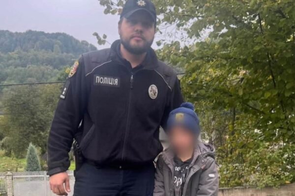 На Закарпатті цілу ніч тривали пошуки 8-річного хлопчика