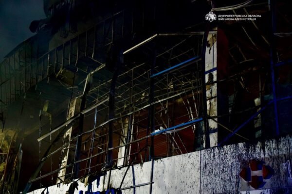 Удар по торговельному центру у Дніпрі: Кількість поранених зросла
