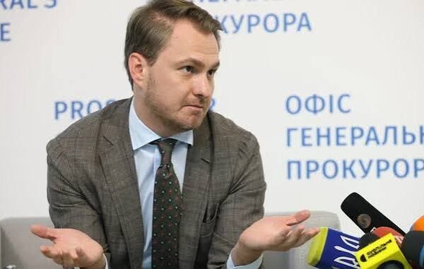 Верховна рада звільнила Кравченка з посади генпрокурора