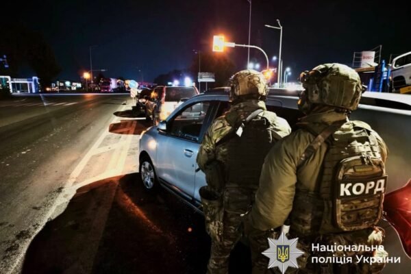 У Вінниці поліція всю ніч вела перемовини із нетверезим військовим в СЗЧ, який погрожував підірвати гранату