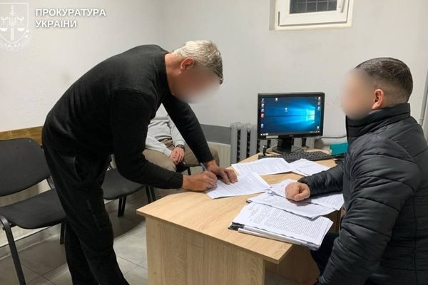 Мешканець Чернігівщині згвалтував 11-річну падчерку, поки її матері не було вдома