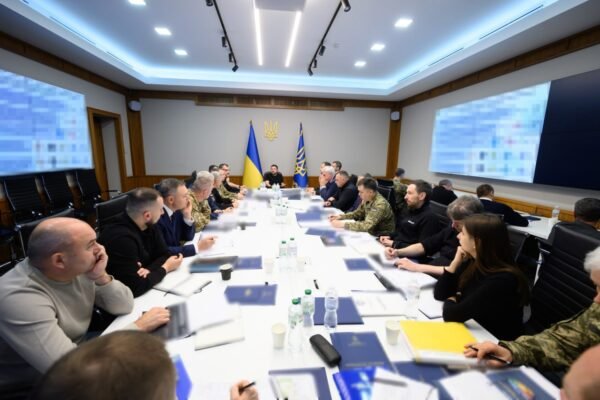 Випробування перехоплювачів і захист дата-центрів: Зеленський провів Ставку