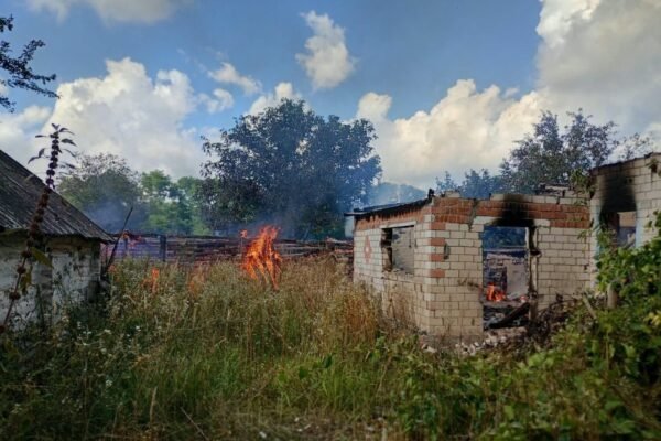 На Чернігівщині росіяни пошкодили будинки, підприємства та навчальні заклади