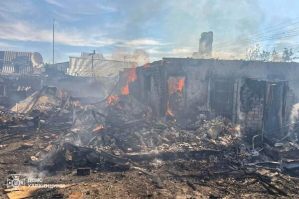 Навкруги – руїни: В ДСНС показали наслідки ракетного удару по Печенігах