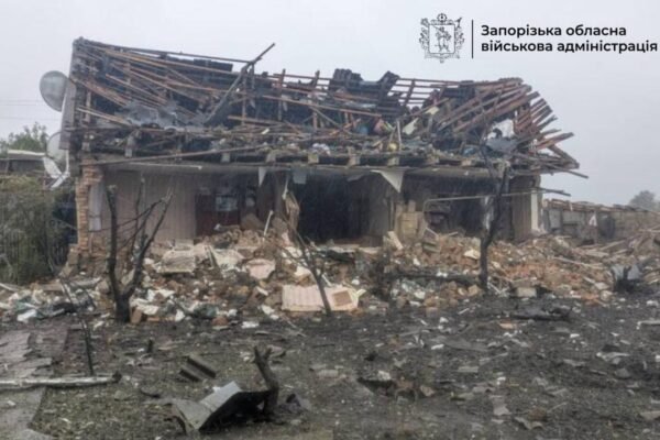 Ворог завдав удару КАБами по селу на Запоріжжі, поранені 5 людей