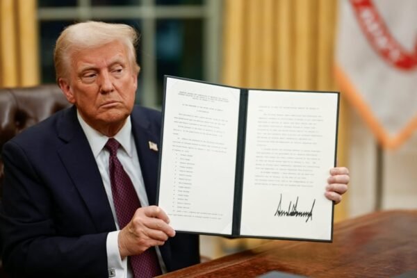 Трамп підписав законопроєкт про санкції проти РФ