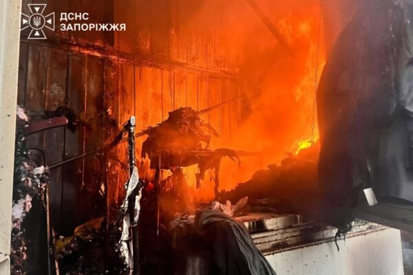 Внаслідок атаки на Запоріжжя загинули двоє людей