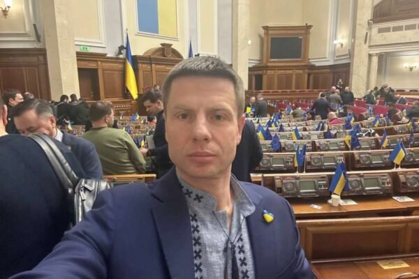 Нардепа Гончаренка офіційно виключили з “Європейської солідарності”