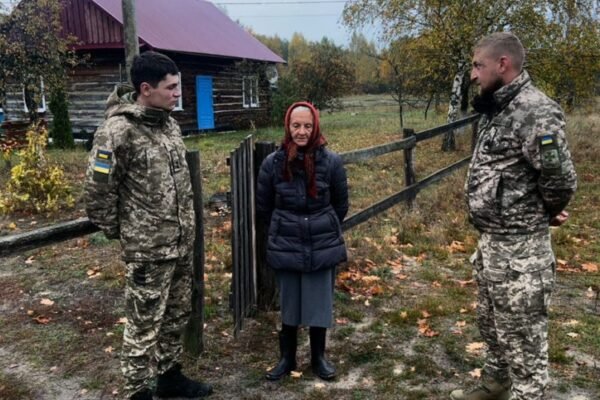 На Волині прикордонники із тепловізійним дроном розукали в лісі 84-річну жінку, що заблукала