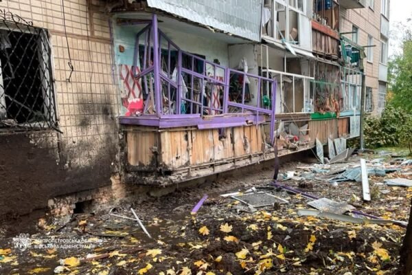 Упродовж 15 жовтня росіяни обстріляли чотири райони Дніпропетровщини