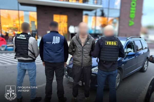 Служба в тилу за гроші: Правоохоронці викрили двох військових з Львівщини та Закарпаття