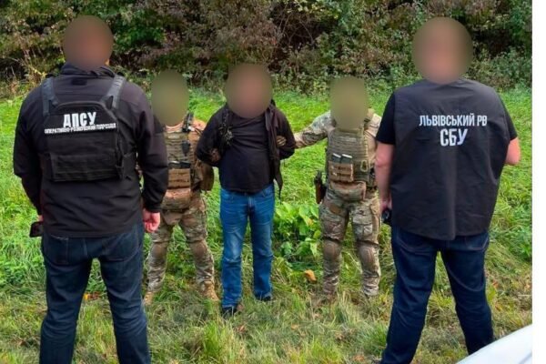 Через річку – до Молдови: У Львові затримали організатора каналу переправлення чоловіків через кордон