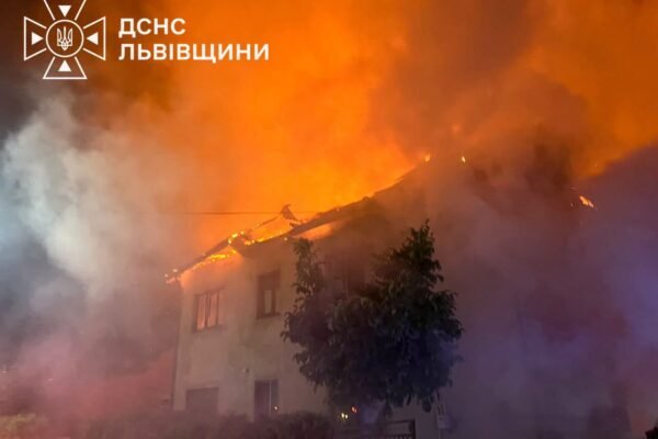 Росія атакувала Львівщину безпілотниками: Є влучання у житлові будинки