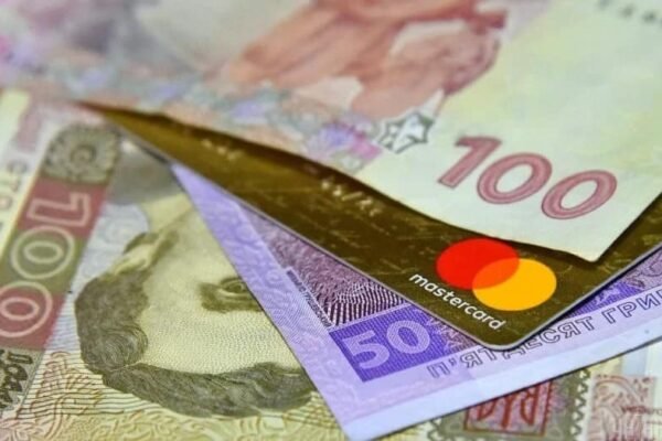 На Хмельниччині підліток викрав 165 тис. грн із рахунку дружини безвісти зниклого військового