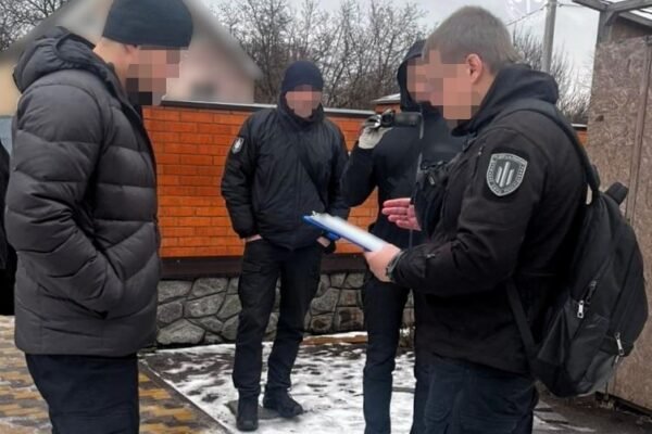 На Полтавщині знову судитимуть експосадовців поліції, які змушували підлеглих будувати їм маєтки