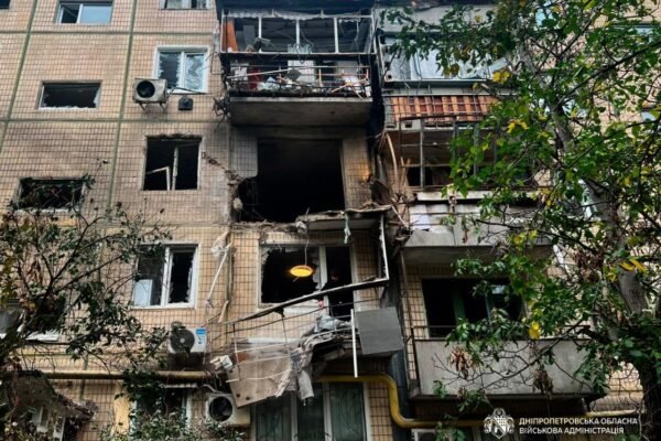 Загинула людина: Дніпропетровщину атакували ракетами і БпЛА