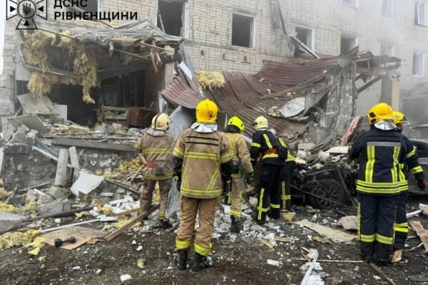 П’ятеро людей, серед яких дитина, постраждали через удар по Рівному